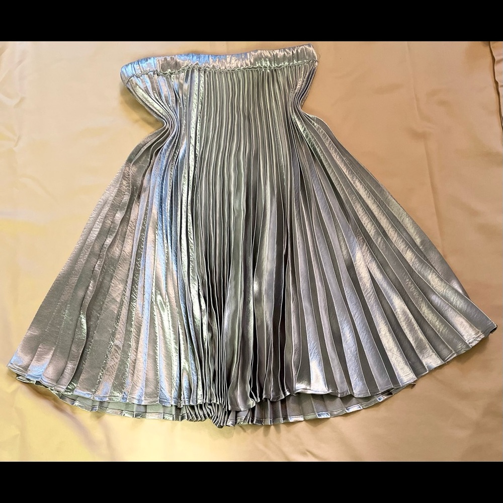 BEBE skirt